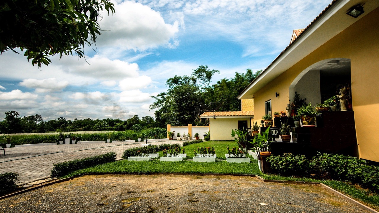 Photo of Outdoor in Mueang Len