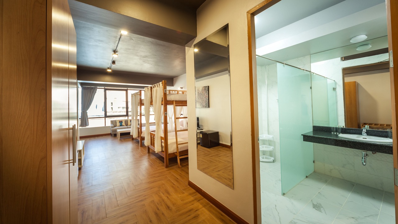 Photo of Bedroom in Makkasan