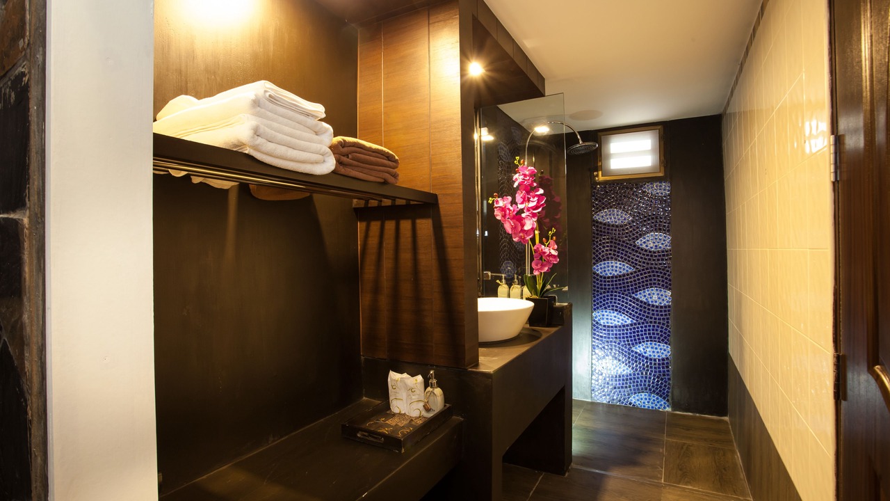 Photo of Bathroom in Lamai City Center