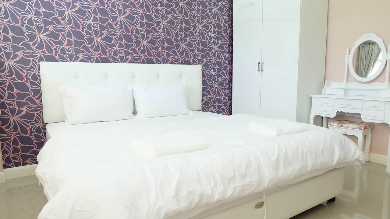 Photo of Bedroom in Samsen Nai