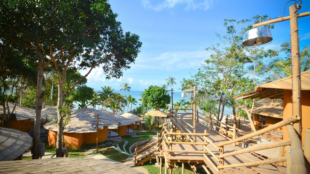 Photo of Others in Ang Thong