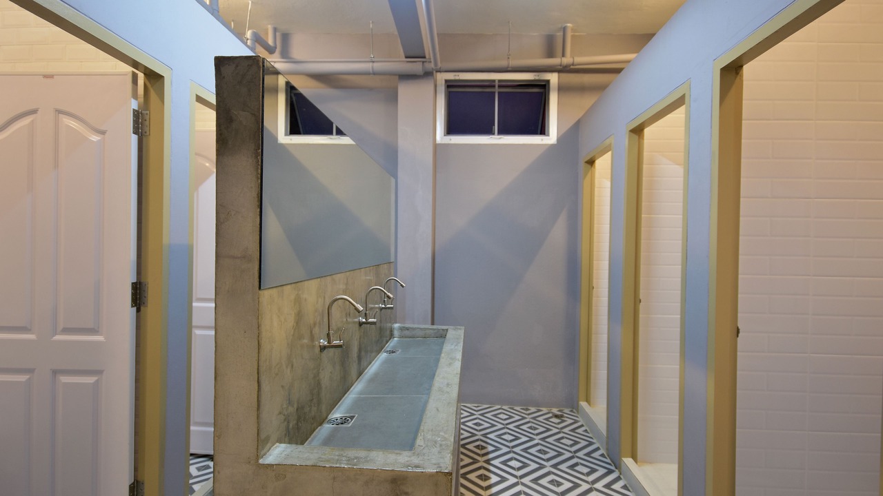 Photo of Bathroom in Hua Lamphong
