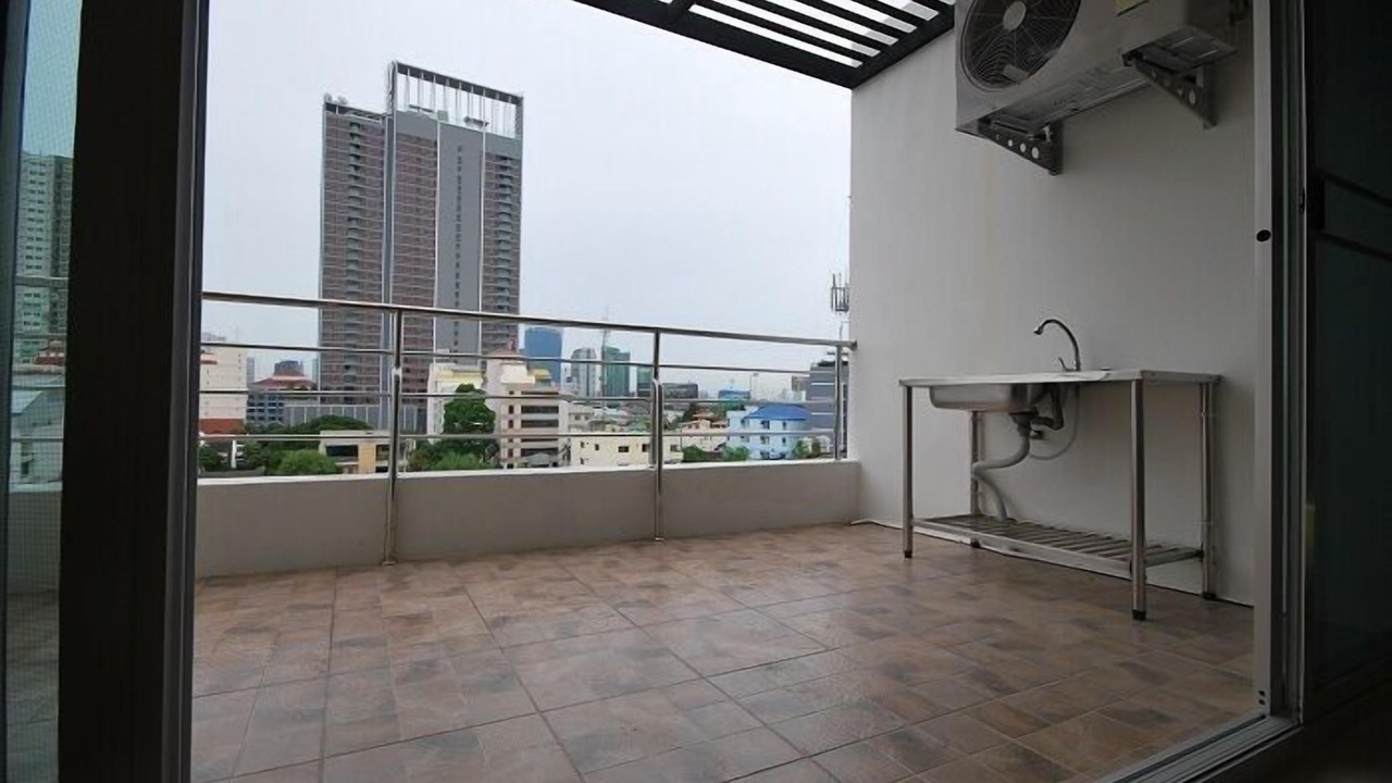 Photo of Patio Balcony in Chatuchak