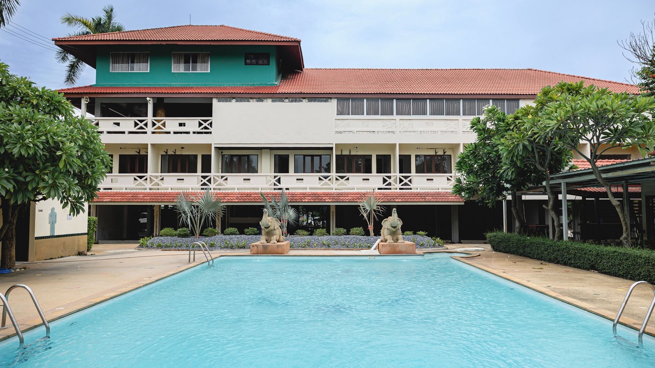 Photo of Outdoor in Tha Wung