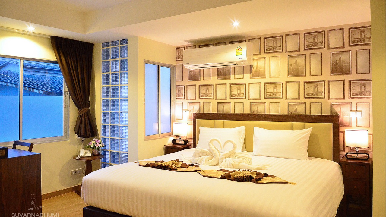 Photo of Bedroom in Racha Thewa