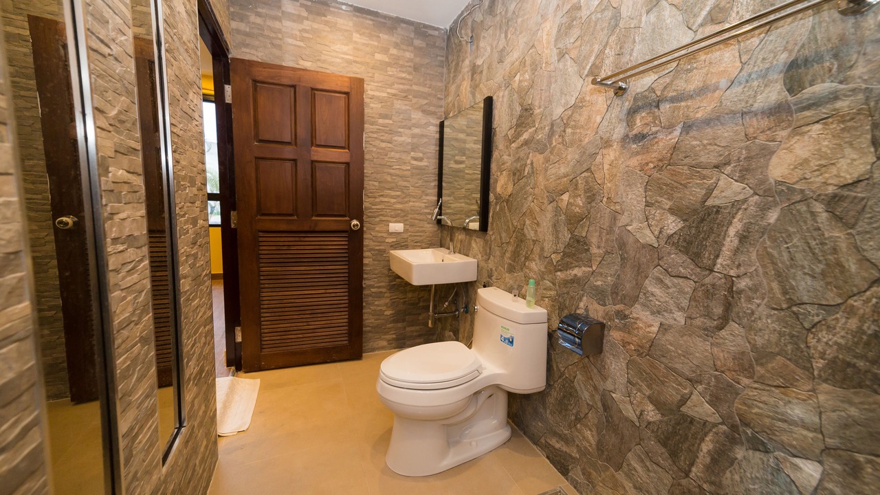 Photo of Bathroom in Bang Na