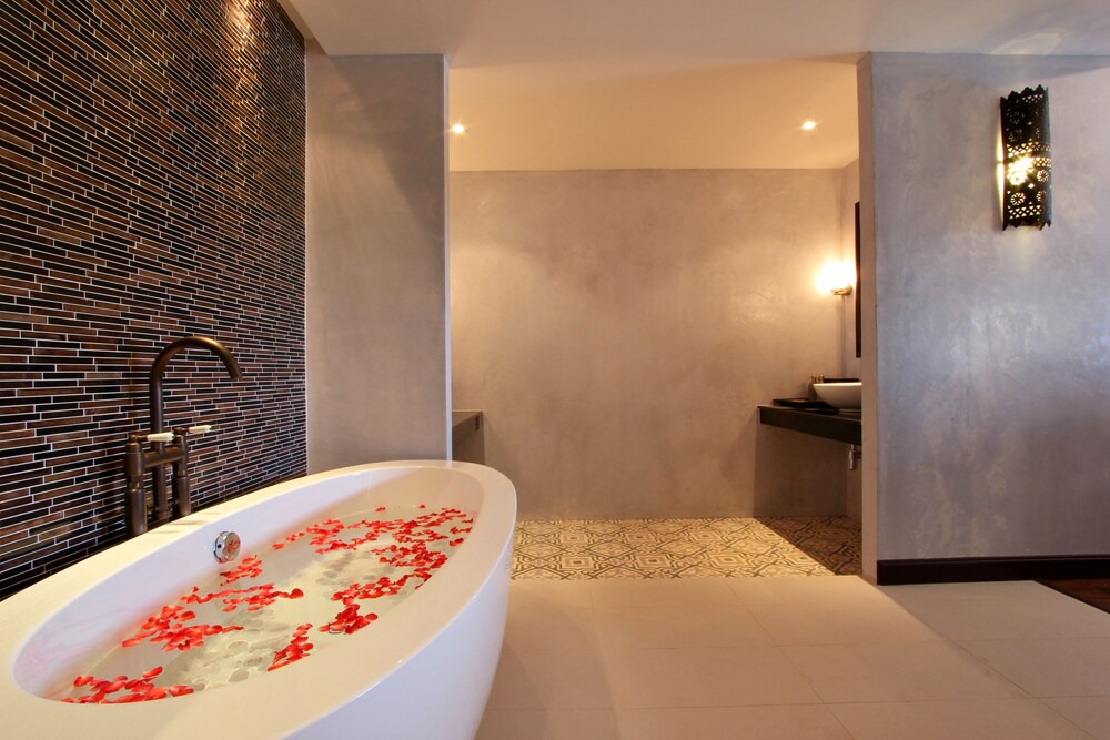 Photo of Bathroom in Maprao Island