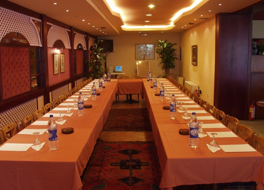 Photo of Others in Olymbiaki Akti