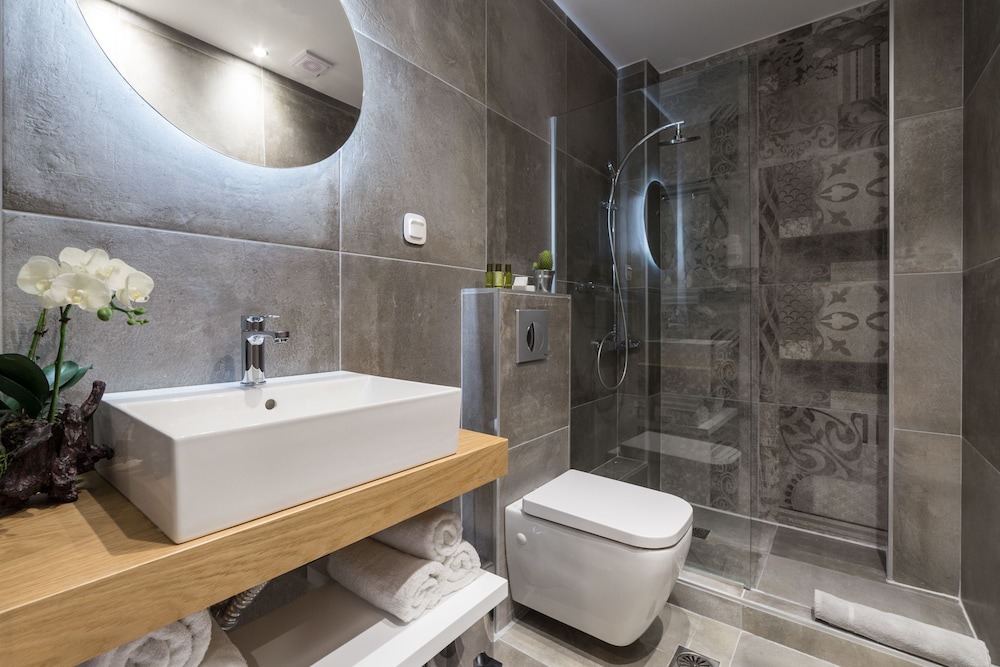 Photo of Bathroom in Katerini