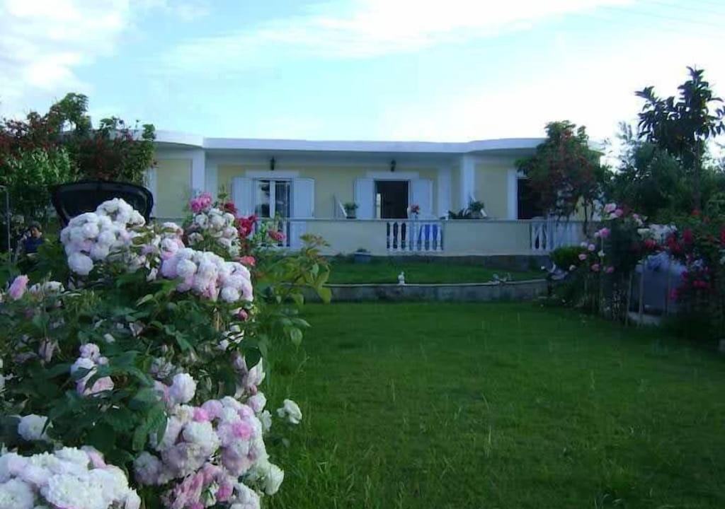 Photo of Buildings in Drosia