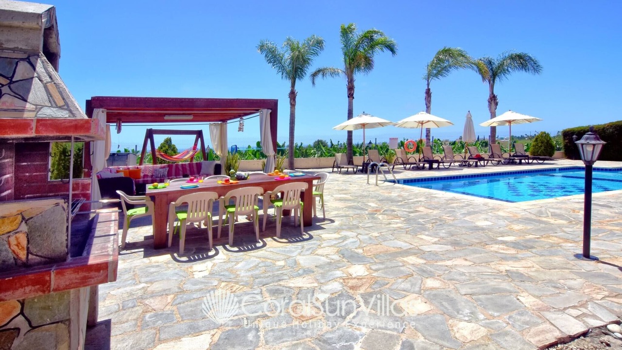 Photo of Outdoor in Pegeia