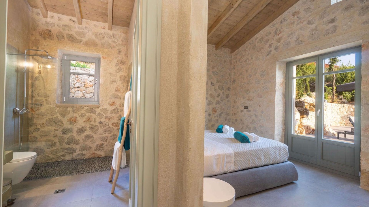 Photo of Bedroom in Assos