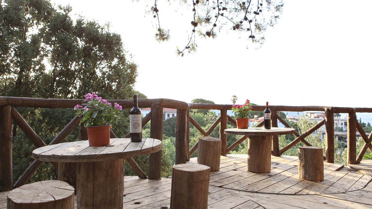 Photo of Patio Balcony in Armenistis