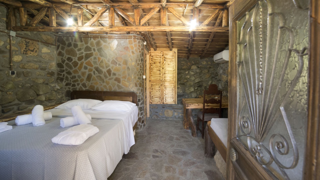 Photo of Bedroom in Armenistis