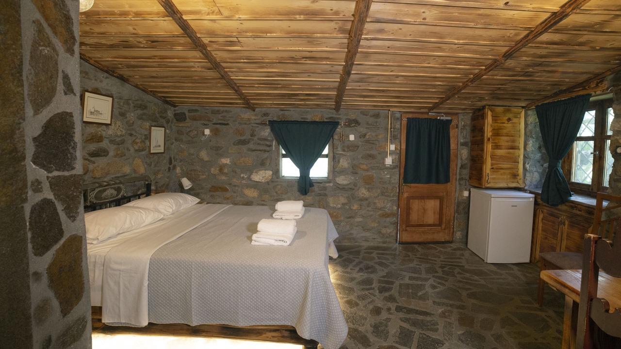 Photo of Bedroom in Armenistis