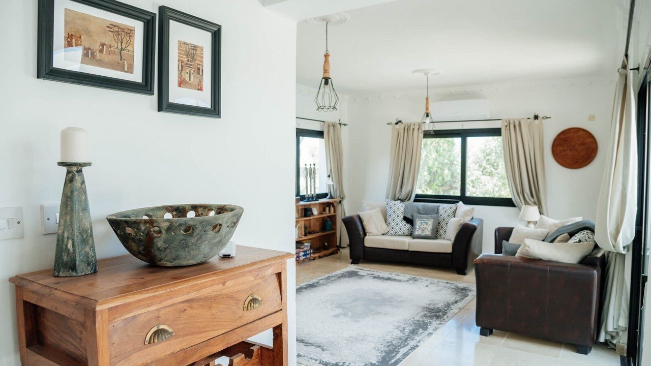 Photo of Livingroom in Karavas