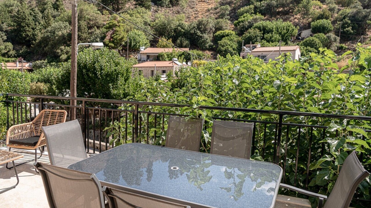 Photo of Outdoor in Theriso