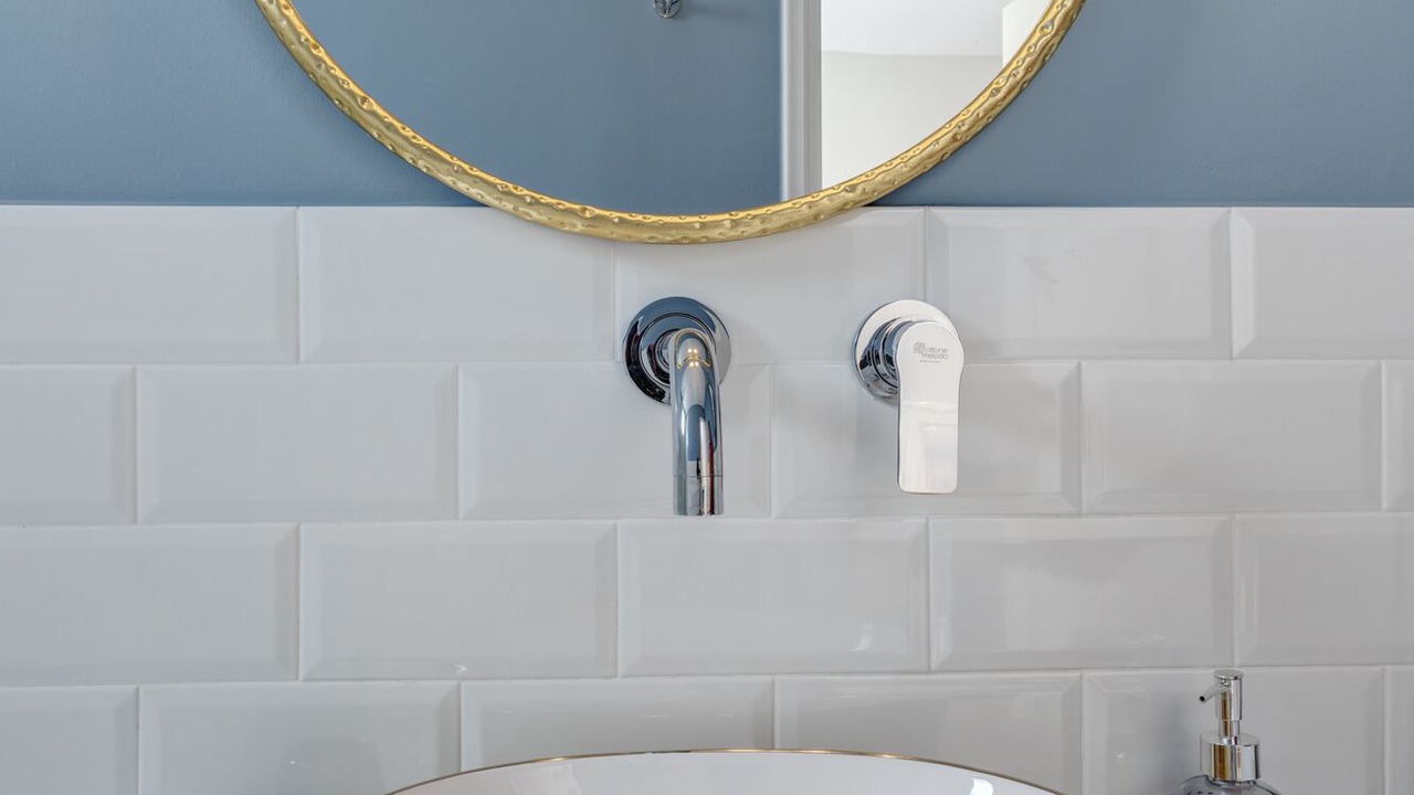 Photo of Bathroom in Ermoupoli