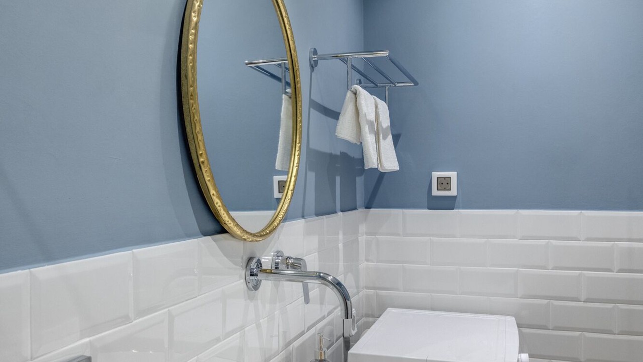 Photo of Bathroom in Ermoupoli