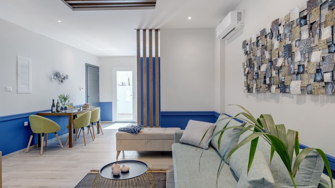 Photo of Livingroom in Ermoupoli