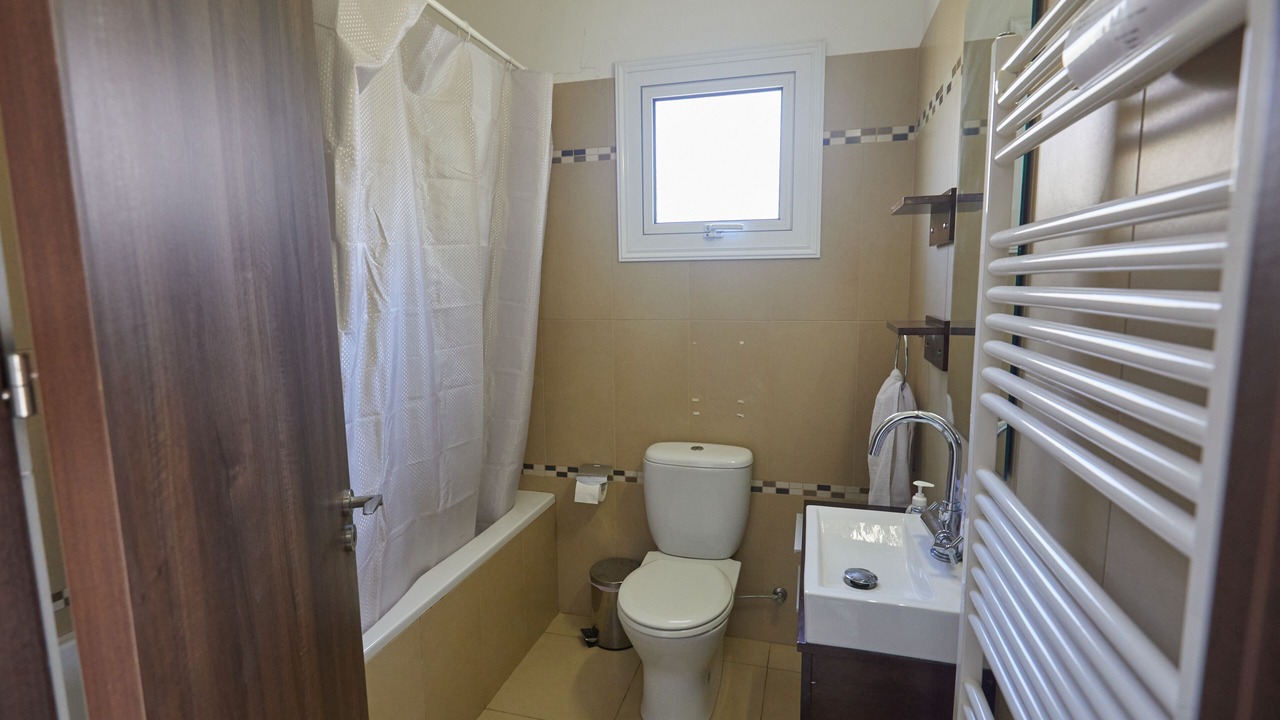 Photo of Bathroom in Pernera