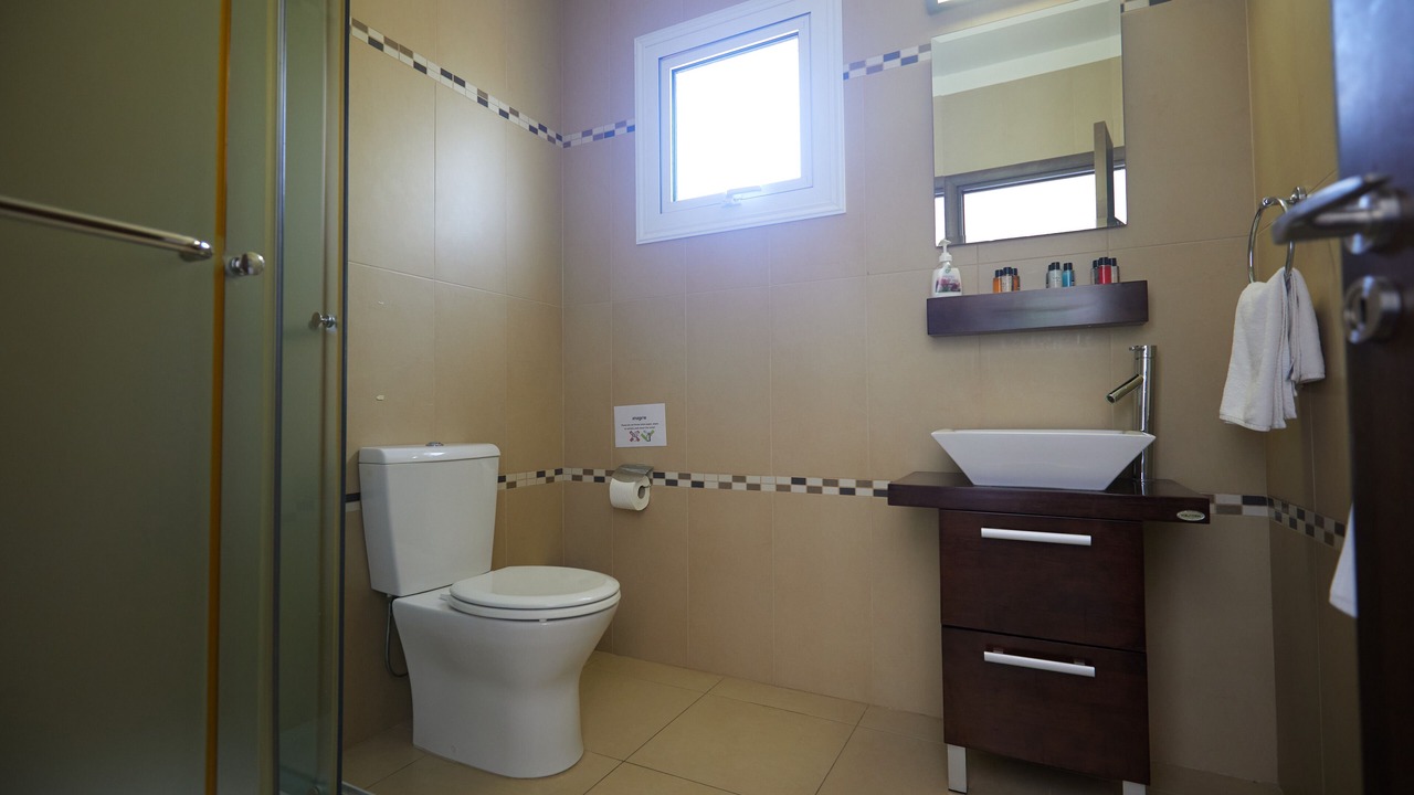 Photo of Bathroom in Pernera