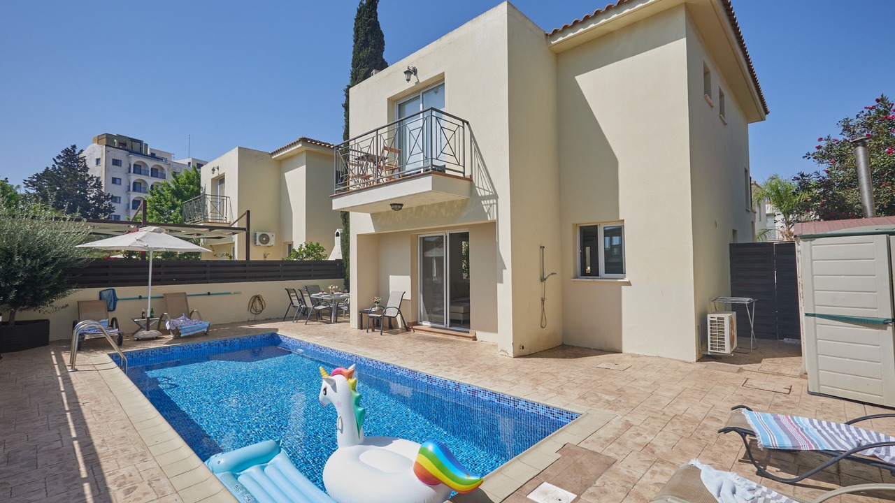 Photo of Outdoor in Pernera