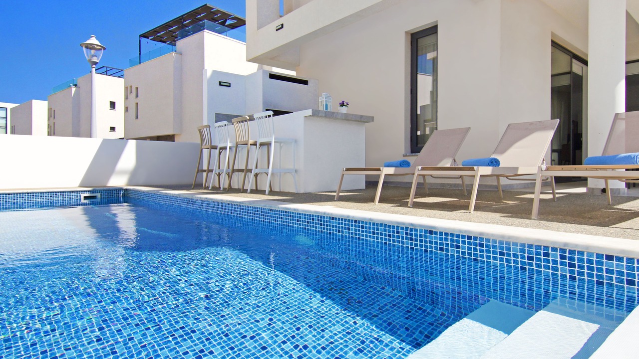 Photo of Outdoor in Pernera