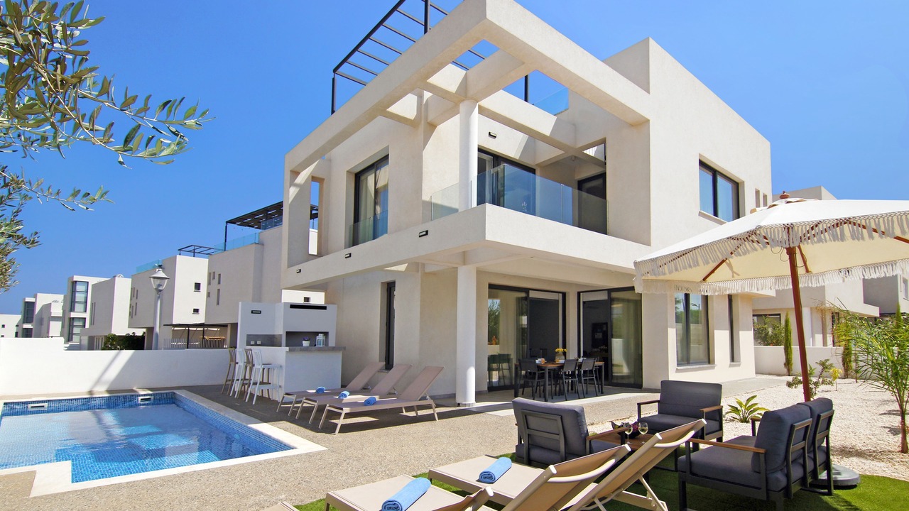 Photo of Outdoor in Pernera