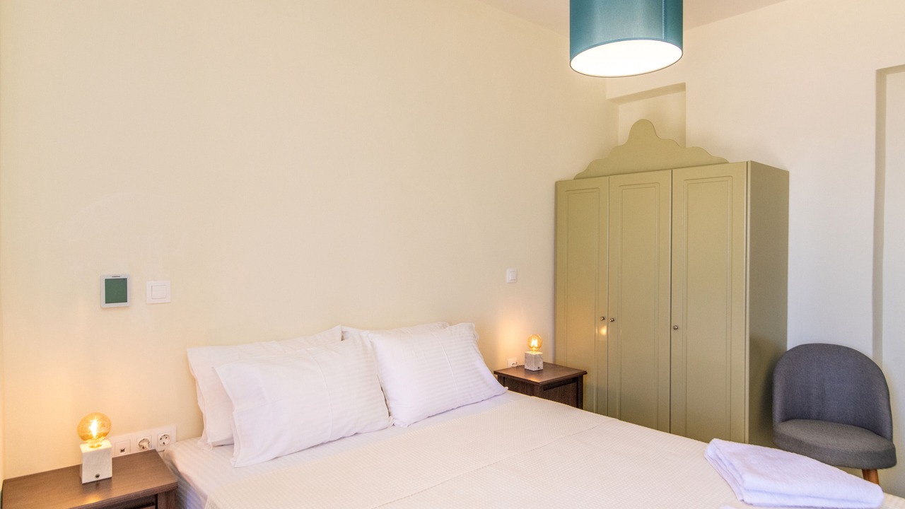 Photo of Bedroom in Exomvourgo