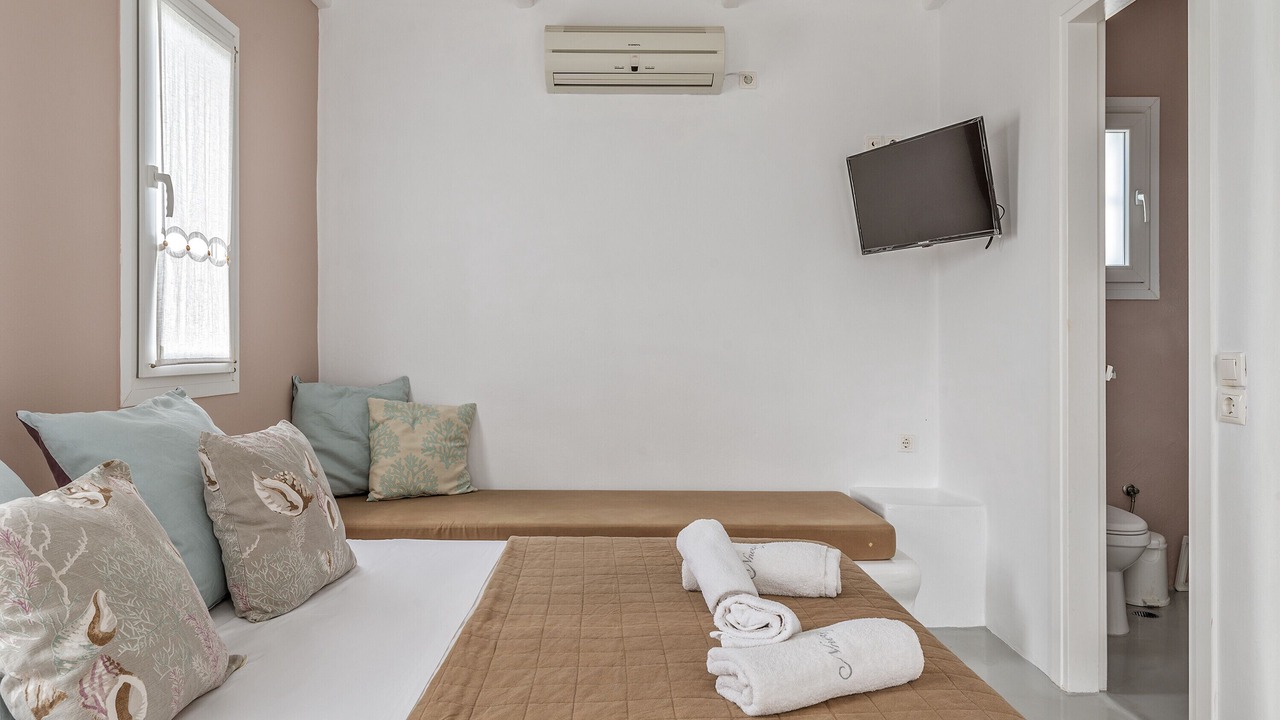 Photo of Bedroom in Kionia