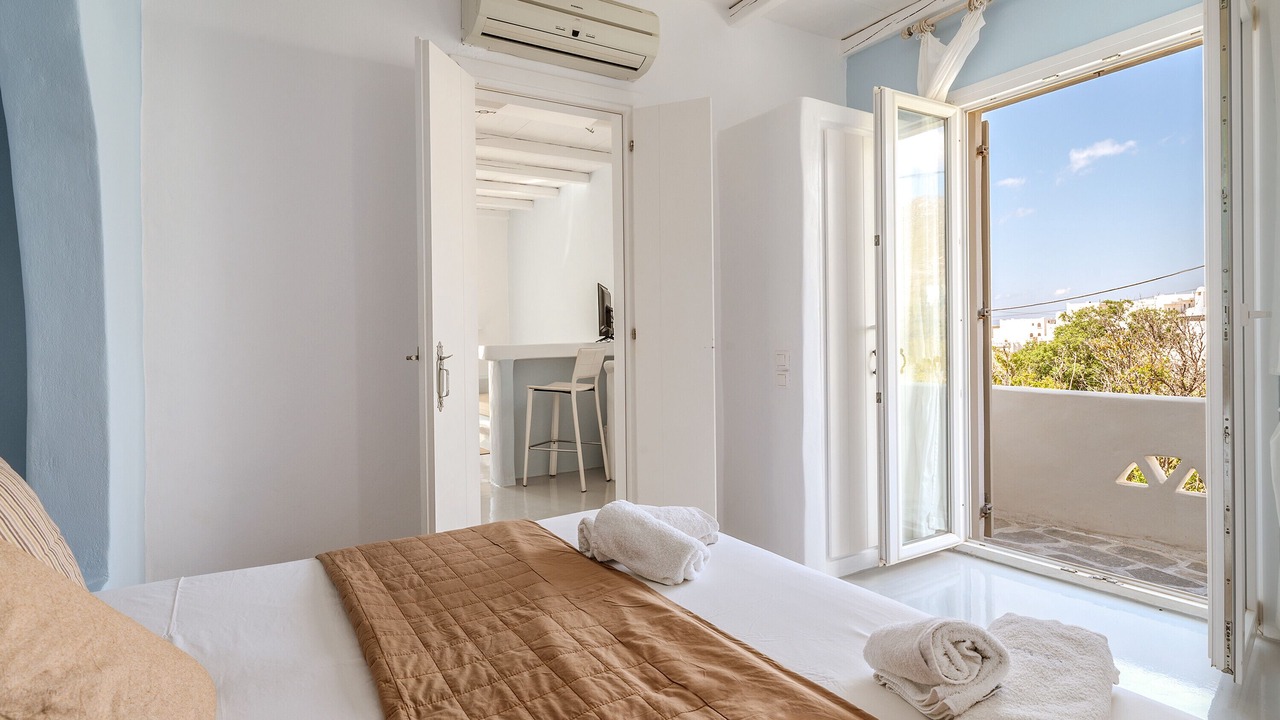 Photo of Bedroom in Kionia