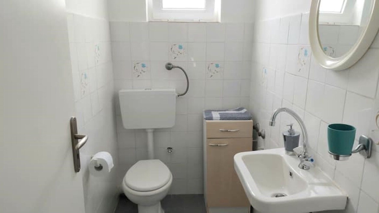 Photo of Bathroom in Tolo