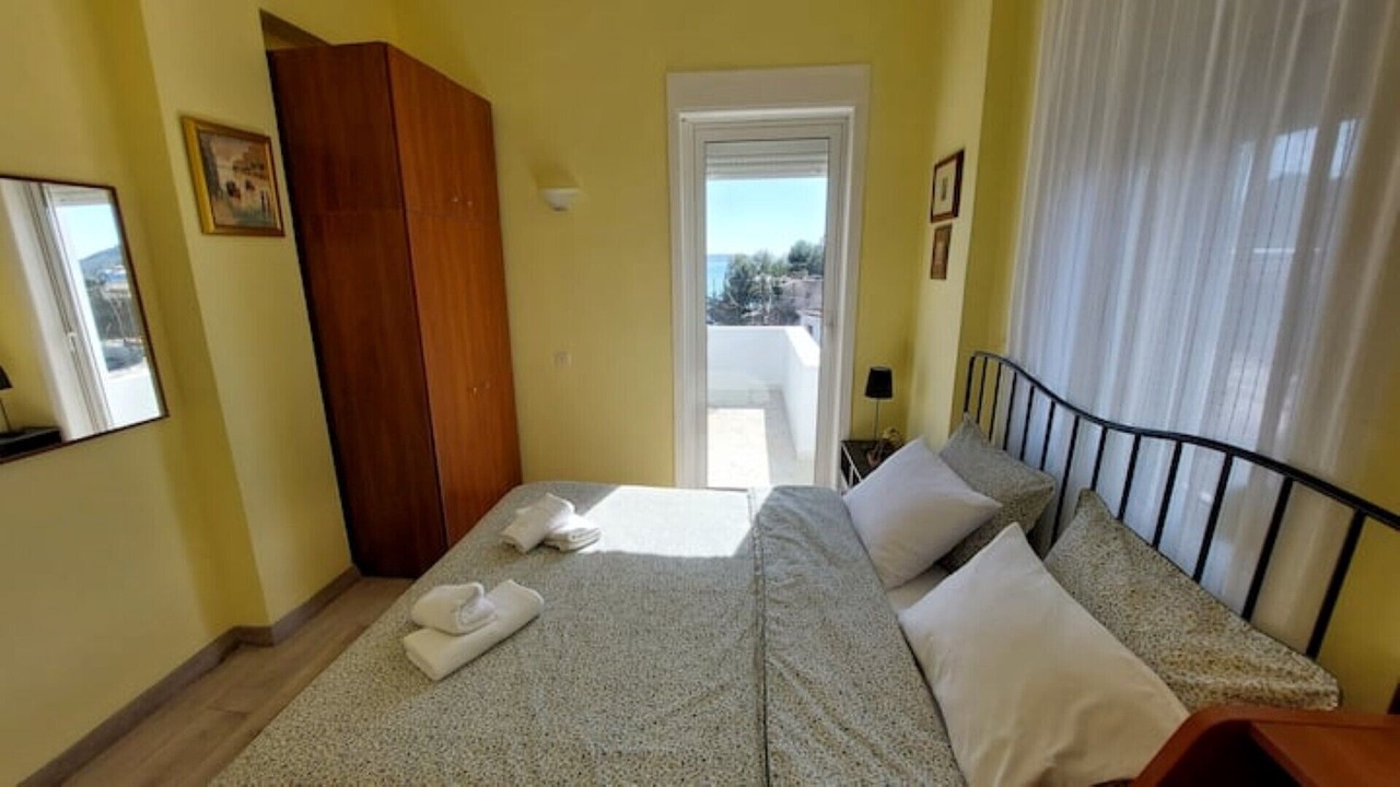 Photo of Bedroom in Tolo