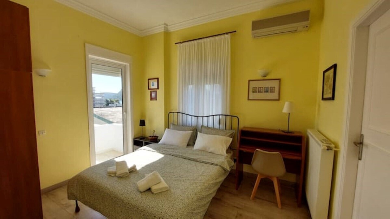 Photo of Bedroom in Tolo