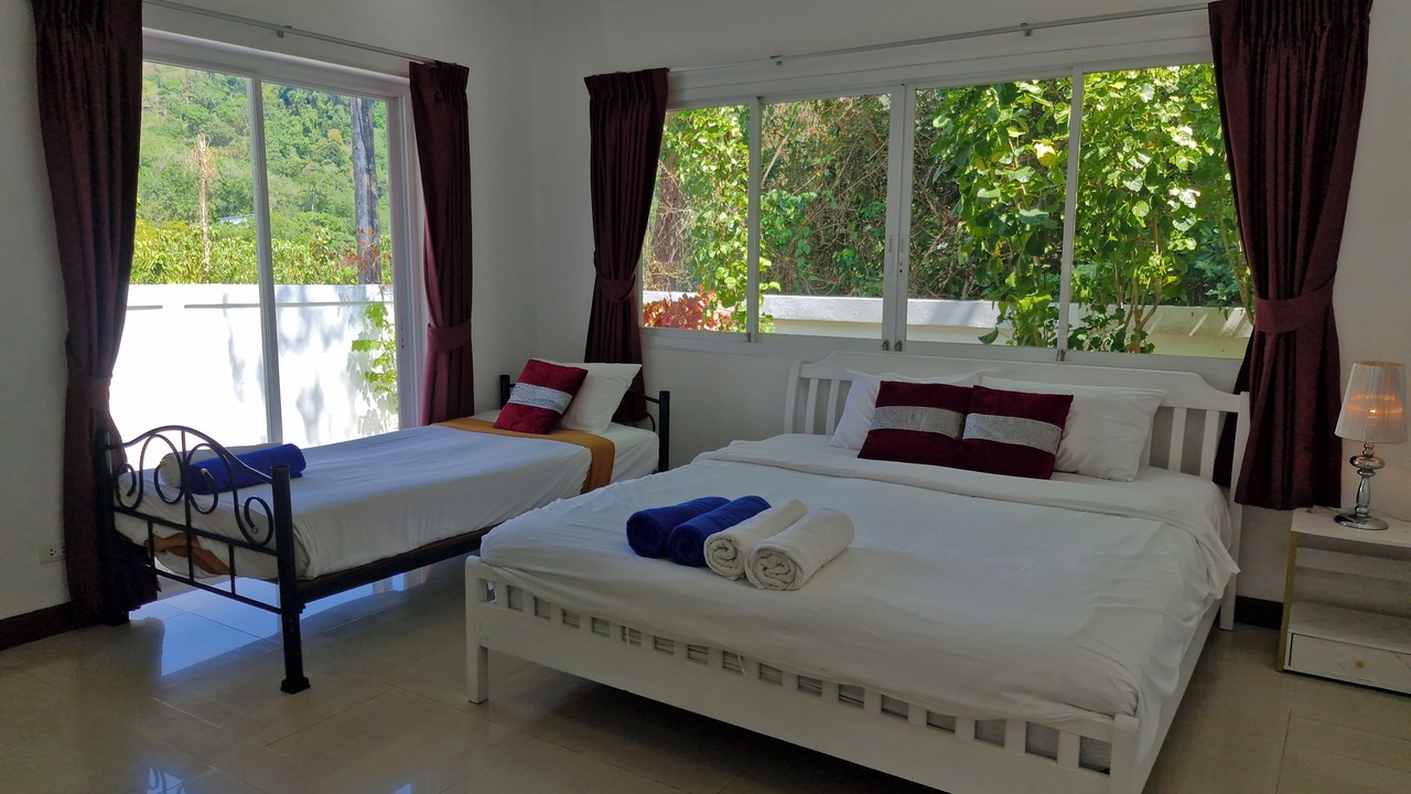 Photo of Bedroom in Chalong