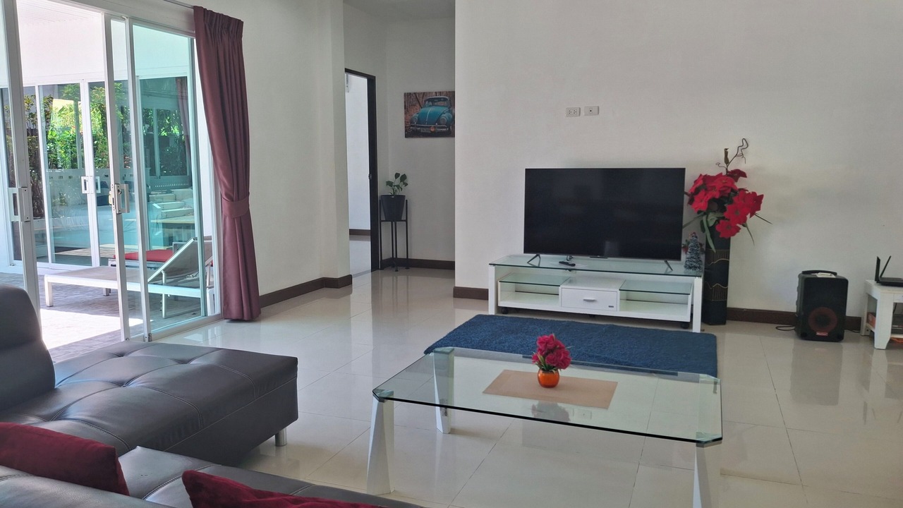 Photo of Livingroom in Chalong