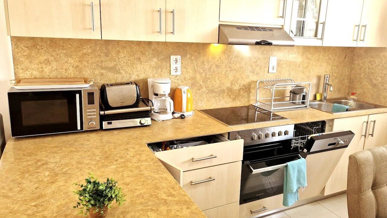 Photo of Kitchen in Makry Gialos