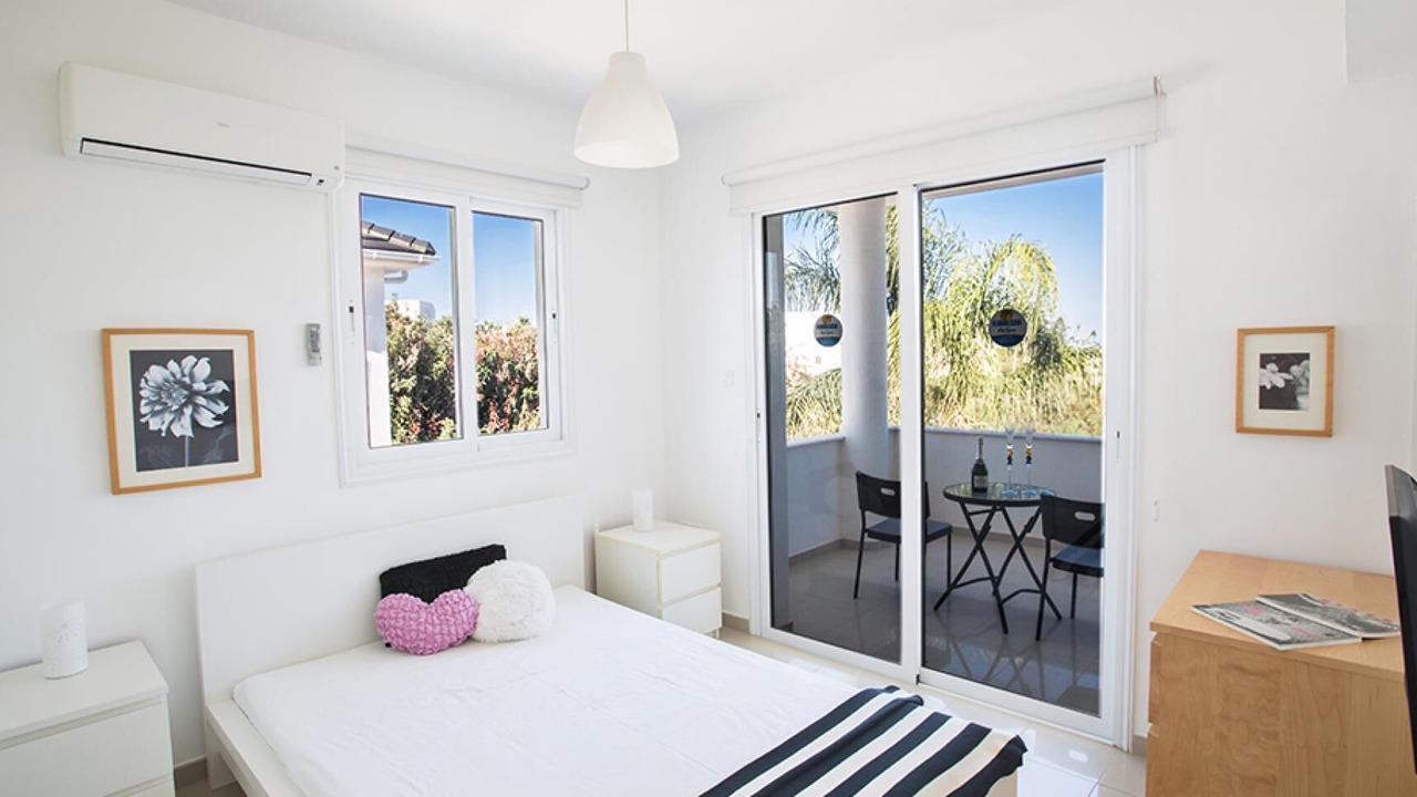 Photo of Bedroom in Pernera