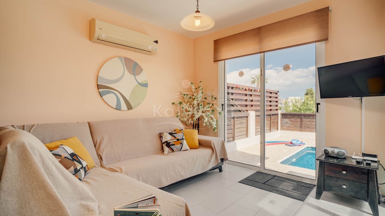 Photo of Bedroom in Pernera