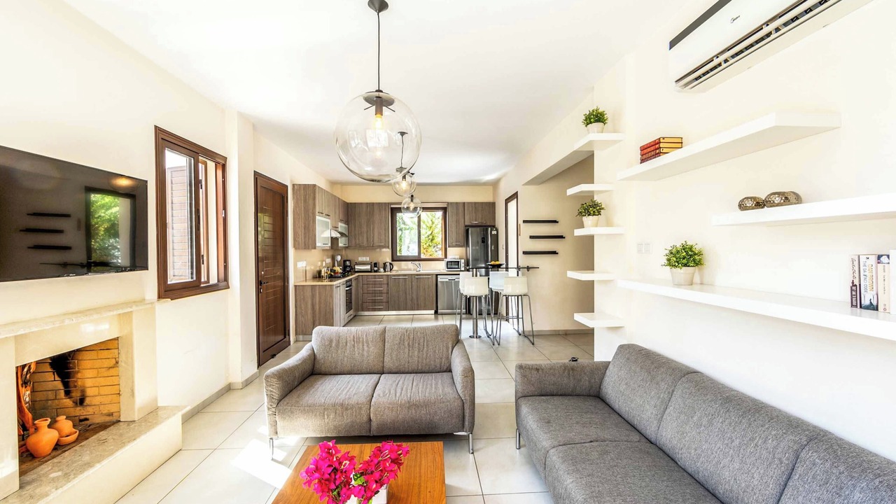 Photo of Livingroom in Ayia Thekla