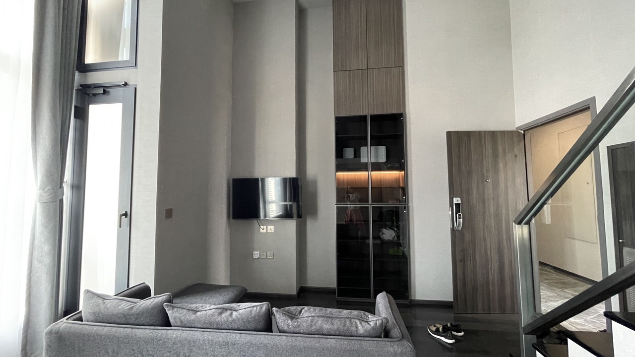 Photo of Livingroom in Thanon Phetchaburi