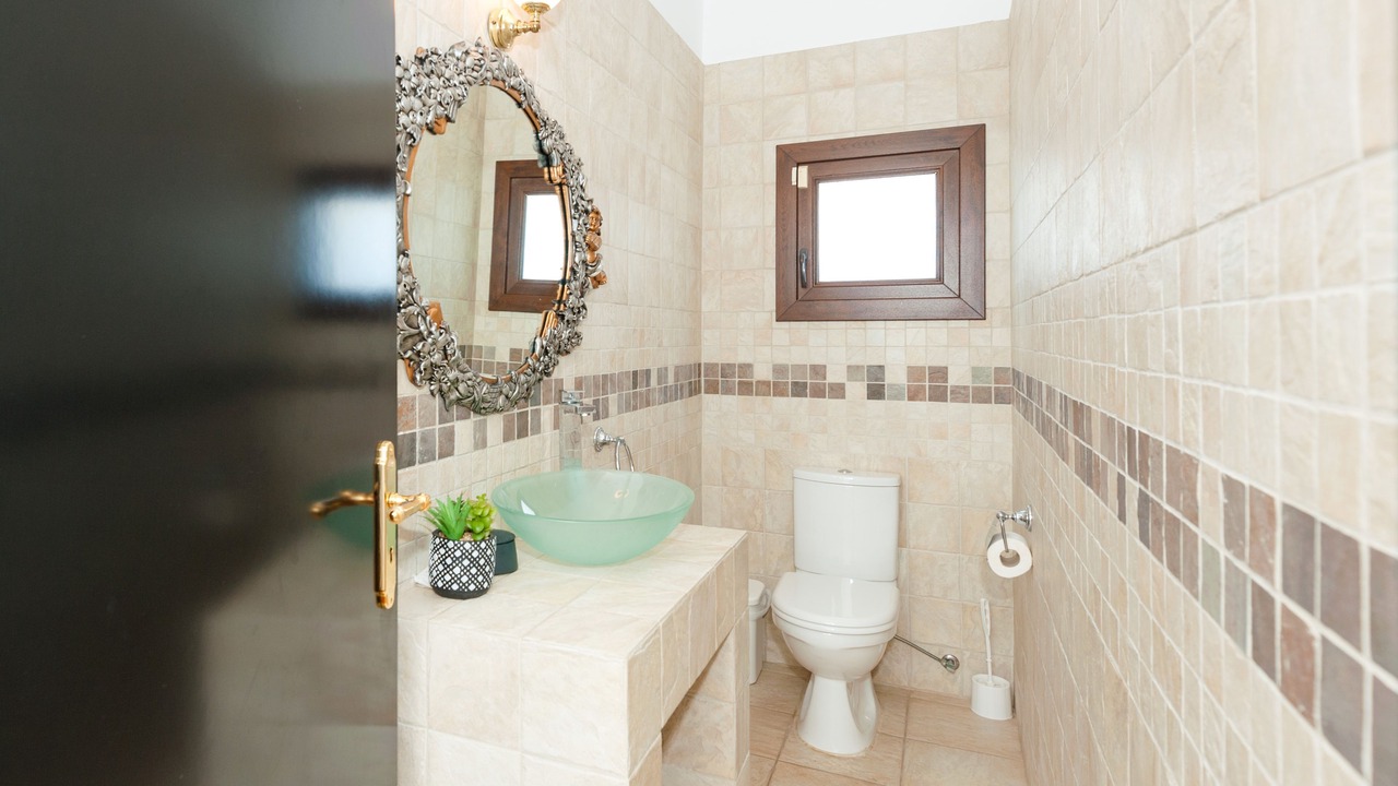 Photo of Bathroom in Cape Greko