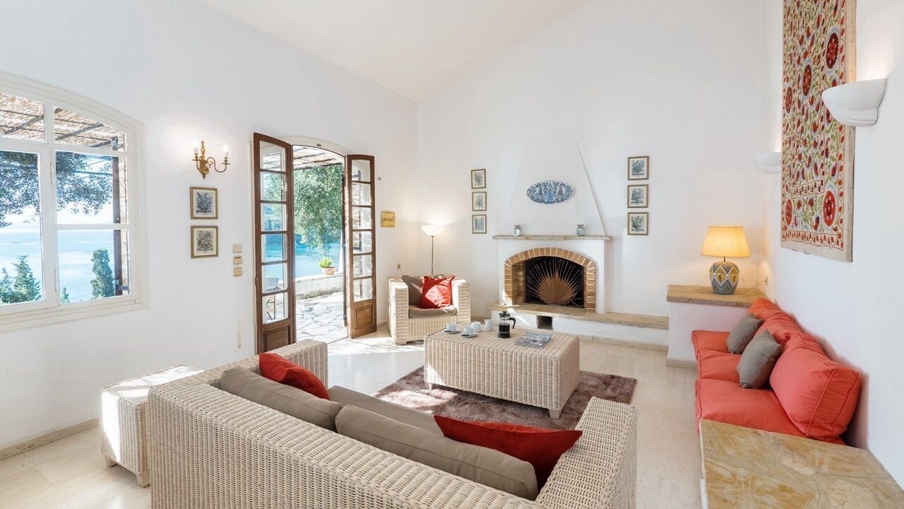 Photo of Livingroom in Kalami