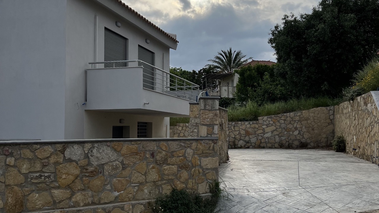 Photo of Outdoor in Kompi