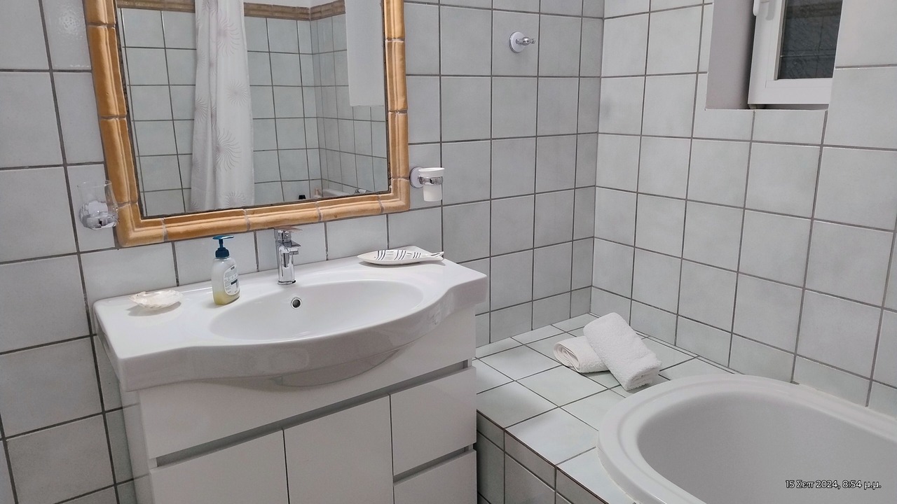 Photo of Bathroom in Sparton
