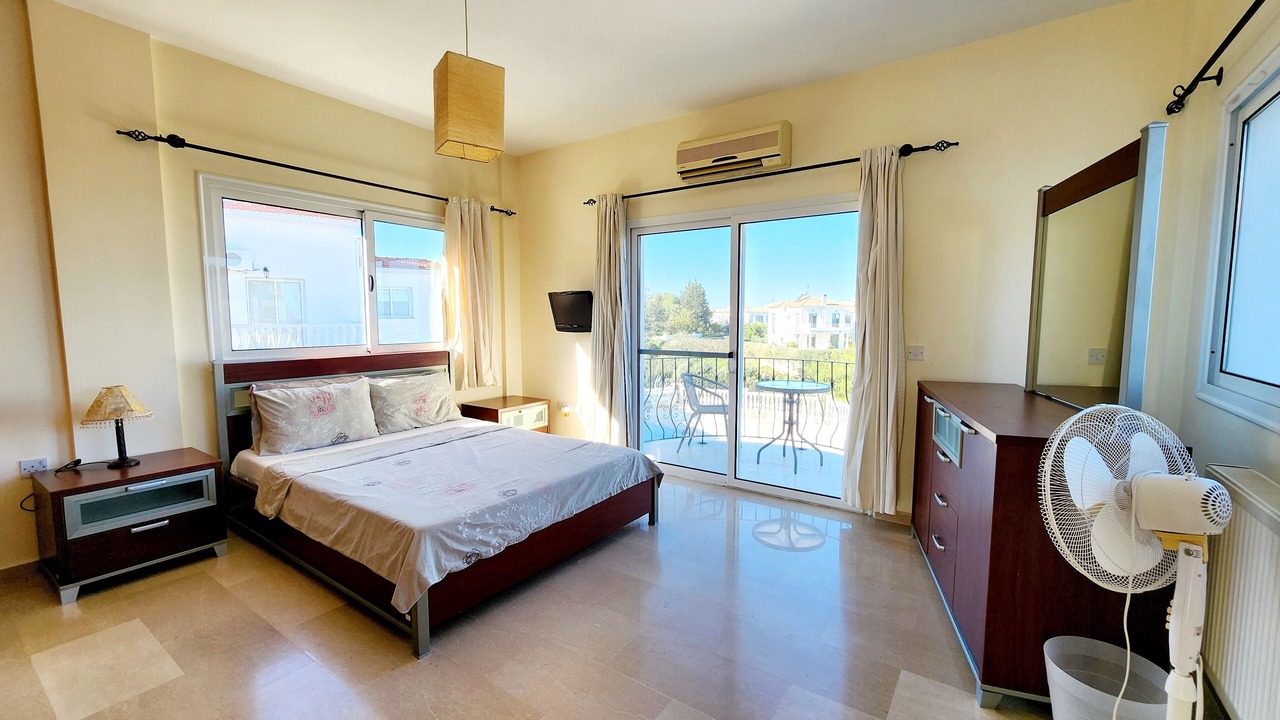 Photo of Bedroom in Karavas