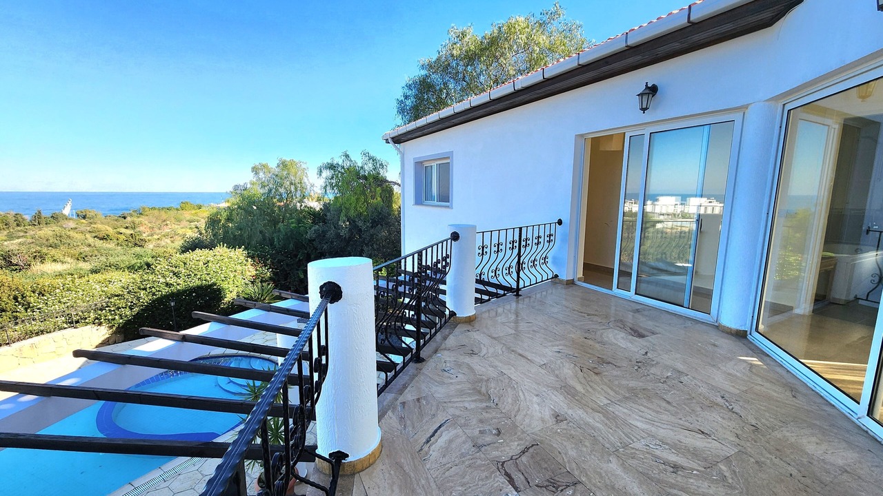 Photo of Outdoor in Karavas