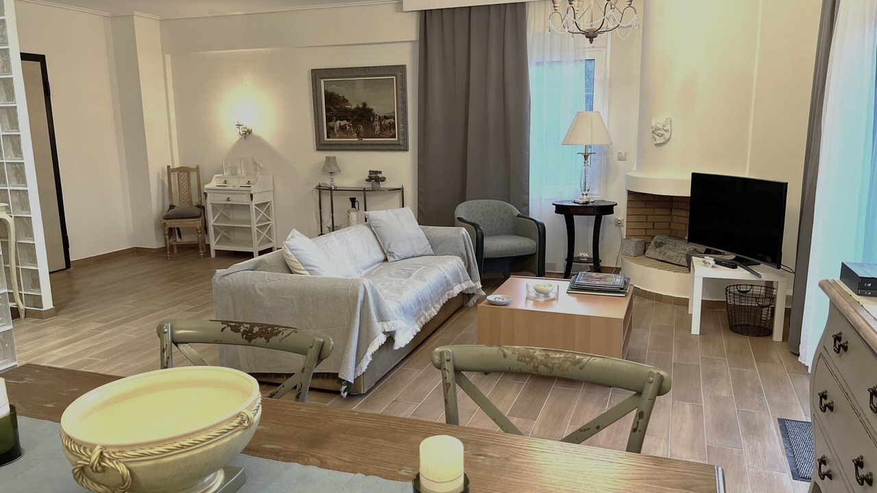 Photo of Livingroom in Karavomylos