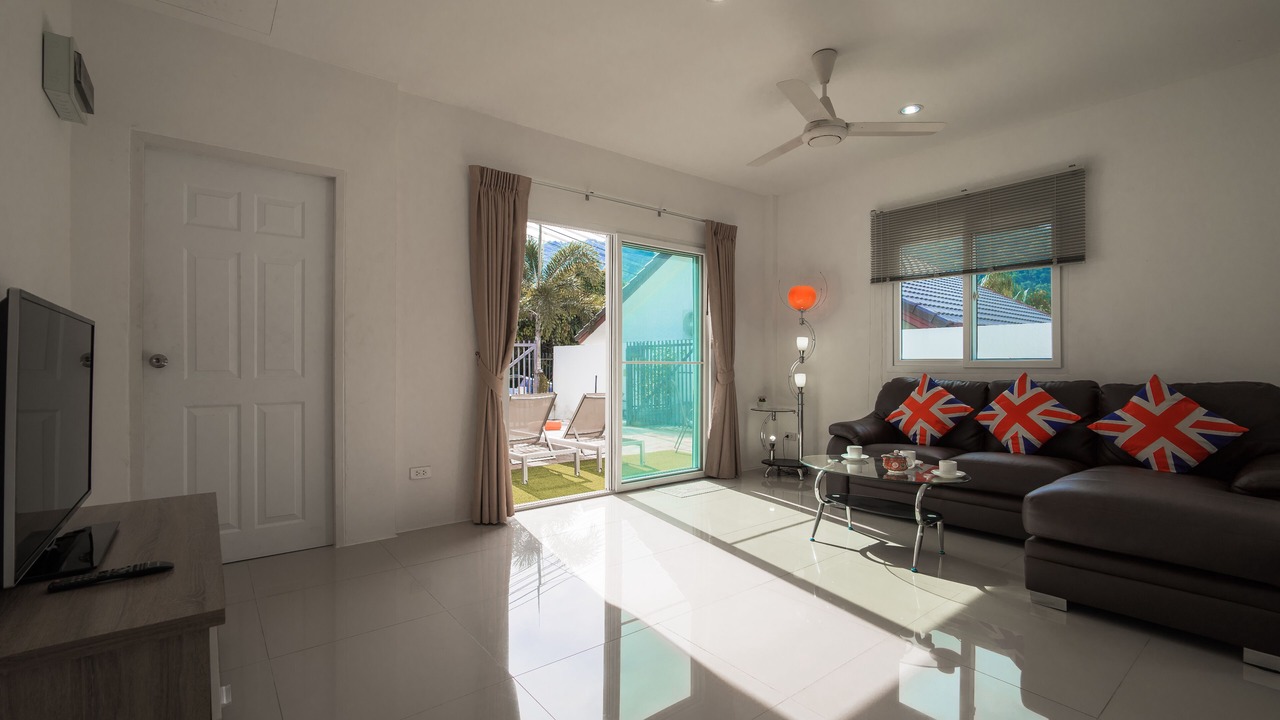 Photo of Livingroom in Chalong